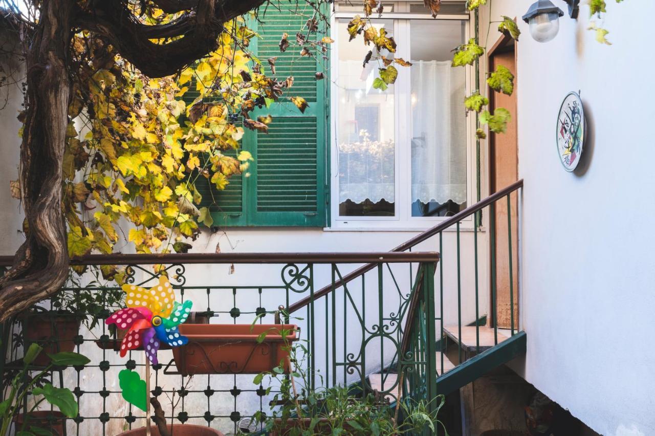 Deluxe Apartment With Garden In Vomero Νάπολη Εξωτερικό φωτογραφία